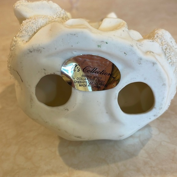 K's Collection - Santa Claus - White - Ceramic - Holding Lantern - Picture 3 of 3